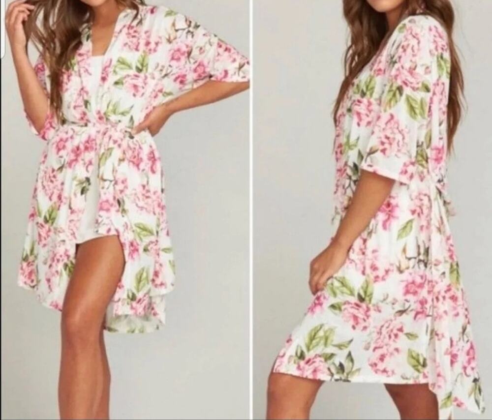 Show Me Your MuMu Brie Pink Floral Short Sleeve Robe O/S